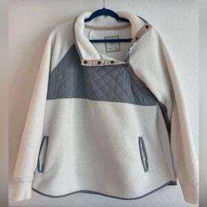 Abercrombie & Fitch Asymmetrical Snap-Up Fleece Large